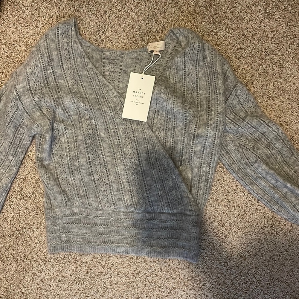 NWT sezane sweater